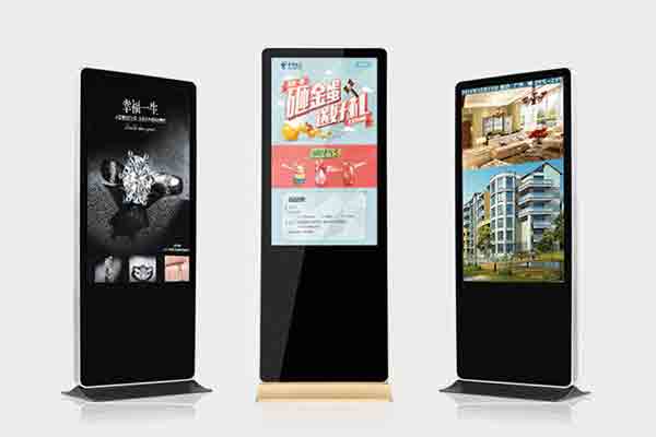 The basic functions of split screen LCD advertising machines